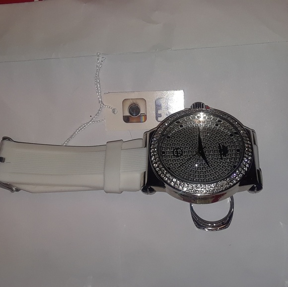 Iced out watches - Picture 1 of 4